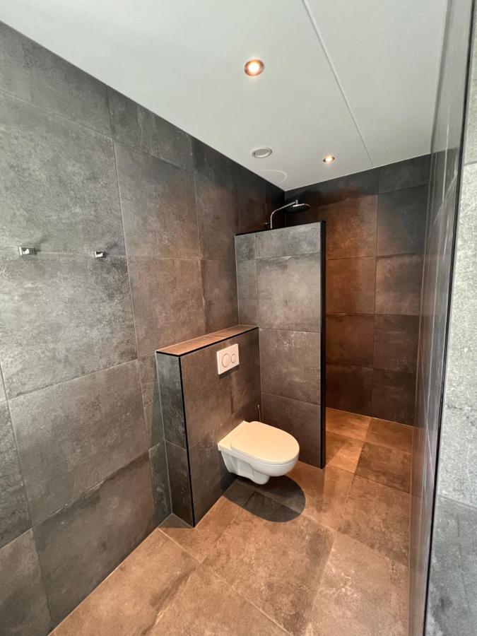 Luxe Villa Op Vakantiepark De Koorn-Aar デン・ブルグ エクステリア 写真